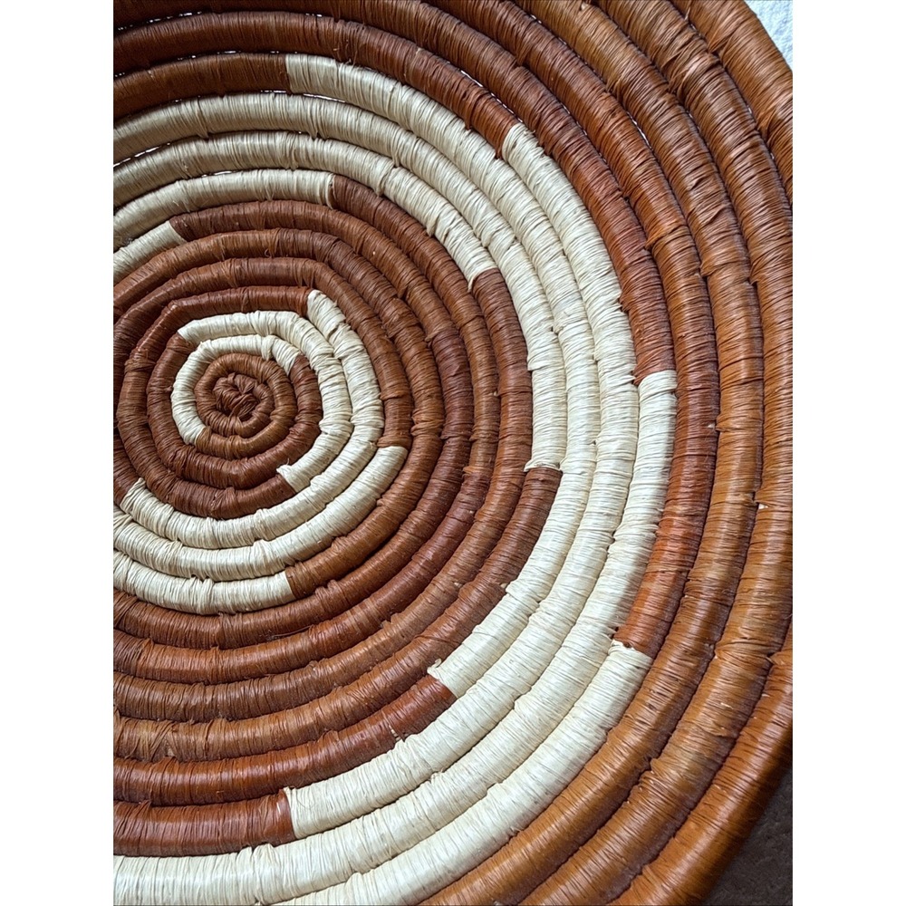 Hand Woven African Coiled Basket Bowl Wall Art Decor Brown Cream 10.75" D EUC - Picture 7 of 8